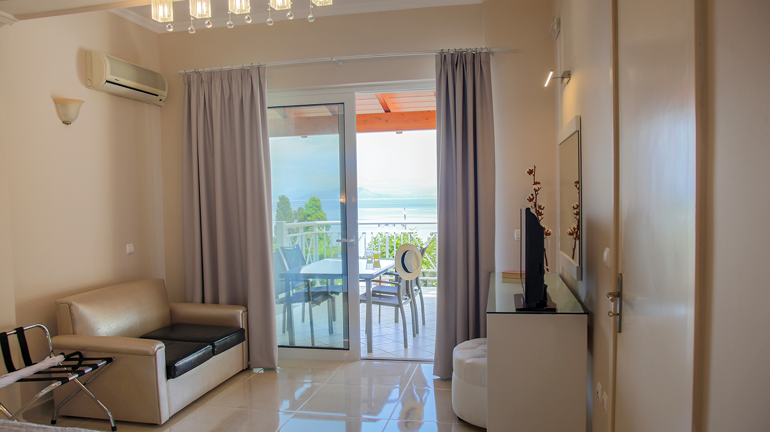 Brentanos Apartments Corfu | Luxury One Bedroom Apartment